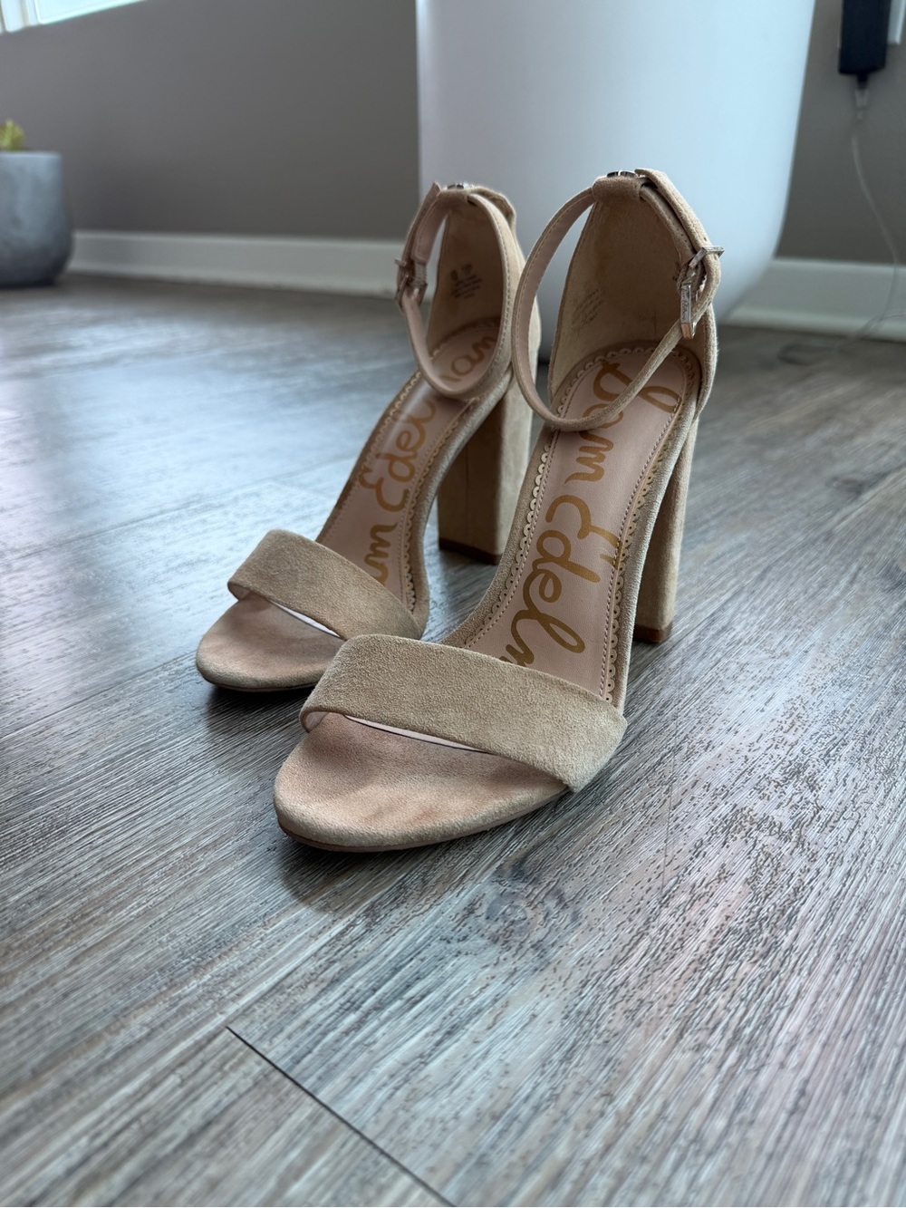 Sam Edelman Beige Suede Block Heel Sandals